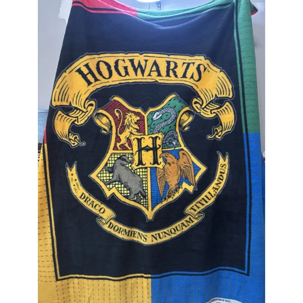 Harry Potter Hogwarts Fleece‎ Blanket/ Wall Hanging 50